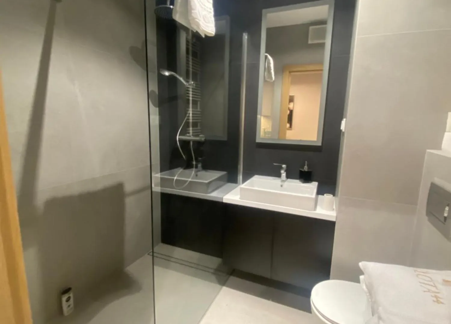 公寓 Wiktoryn 6 Piekne Nowe Apartamenty Z Duzymi Balkonami 华沙 波兰