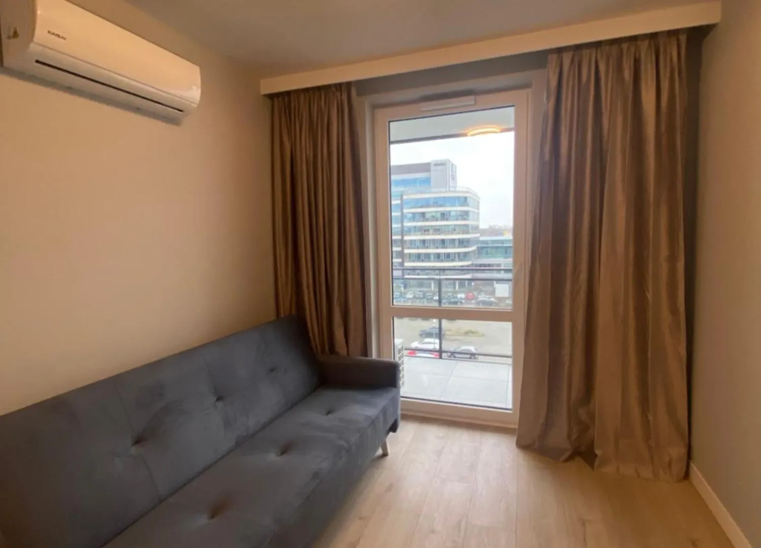 公寓 Wiktoryn 6 Piekne Nowe Apartamenty Z Duzymi Balkonami 华沙