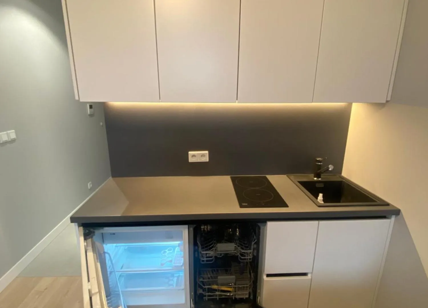 Wiktoryn 6 Piekne Nowe Apartamenty Z Duzymi Balkonami Warsaw Apartment